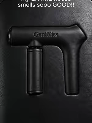 My ENTIRE house  smells sooo GOOD!!#genikiss
