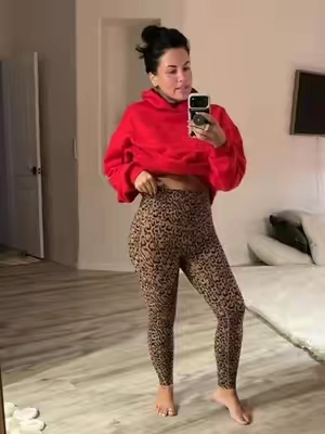 Leggings hack  #leopardleggings #halaraleggings #leopardprint #sculptingleggings 