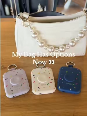 The accessory you didn't know your bag was missing. 👜🔋#powerbank #dealsforyoudays #rorry #summerfinds #rorrycharger