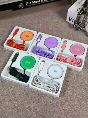 🔋Upgrade your charging setup for back-to-school. This Qi2 and Qi2.2 certified magnetic charger delivers up to 25W fast charging and is compatible with supported iPhones and AirPods. Keep your desk or bedroom organized without messy cables. Perfect for school, work, and everyday use. 