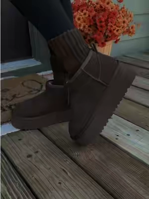 Elevates the look of all your outfits 🤎 #platformshoes #projectcloud #falloutfits #winteroutfit 