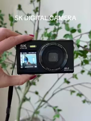 Which digital camera is better? 📸 #digitalcamera #photography #affordablecamera #retrocamera #vlogging 