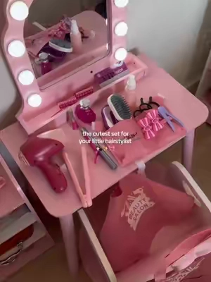 the cutest pretend salon set 💇🏻‍♀️✨ #girlmom #pretendplay #toddlerplay #toddlergirl 