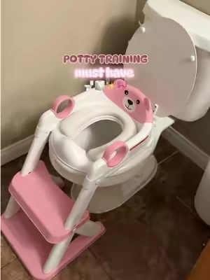 this is what I always reccomend to all my mom friends or any mom I meet really, who’s in the potty training trenches!  #pottytraining #pottytrainingmusthave #pottytrainingtoilet #toddlertoiletseat 