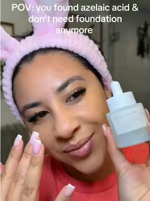 Ugh I love my natural skin now 😭🙏🏼🤩 #azelaicacid #clearskin 