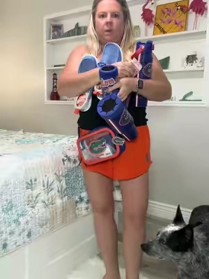 If you have heelers you know exactly how hard this was to record 🤣🤣 no personal space #bigjohnsonoffroad #floridagators #gogators #CollegeFootball #floridagatorsfootball 