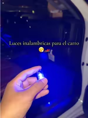 Luces cambia colores inalambricas para el carro 😮‍💨🏎️ #ambientlights #carambientlights #rgblights #Ledlights #wirelesscarlights 
