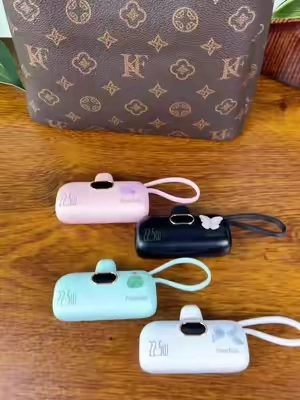 The No-Cable Charger That's Perfect for Everyday Carry #PortableCharger#PhoneAccessories#TechEssentials#EverydayCarry#TikTokShop