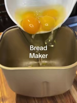 Making real food real simple❤️ #breadmaker #cakemaker #homemadebread #madefromscratch 