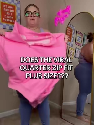 Does the convert quarter zip actually fit plus size? Yes! It comes up to size 3X in plus size and is true to size. This neon pink color is my favorite and it's a brand new drop! I think it's limited edition so grab it while you can. @Comfrt #tiktokshopstockup #plussize #plussizeclothing 