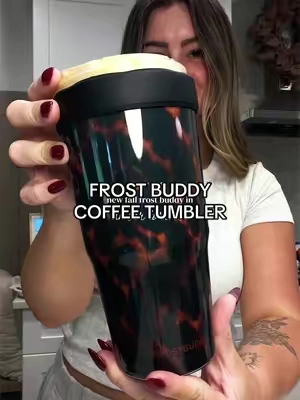just stunning, that’s all 🖤🧋 @Frost Buddy #frostbuddy #togobuddy #coffeetumbler #icedcoffee #tortoise 