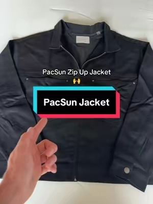 I’m 6’1 170 wearing size L🙌 #pacsun #zipupjacket 