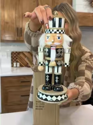 Eekkk MacKenzie Childs Christmas decor!! ❤️🎄 #mackenziechilds #nutcracker #christmasdecor #christmas #checkeredprint 
