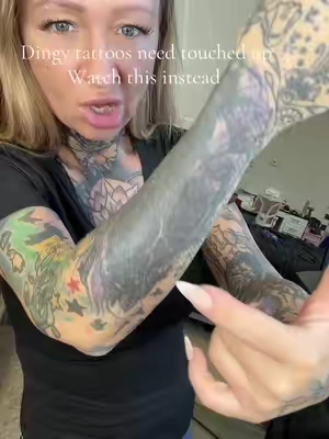 Bring those older tattoos back to life 👀 This hydrating tattoo gel moisturizes dry-looking skin to help your ink look darker, brighter & more vibrant. An easy tattoo aftercare moisturizer for keeping healed tattoos looking their best. 🖤✨ #TattooCare #TattooMoisturizer #TattooAftercare #TattooSkinCare #TattooProducts