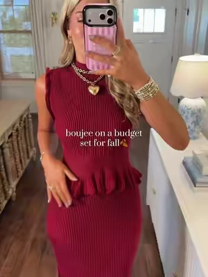 PERFECT for fall😍 so many amazing colors to choose from too! This would even be the perfect wedding guest outfit! I'm wearing size medium and I'm 5'9! ##holidayoutfit##gamedayoutfit##fallfashion##boujeeonabudget##weddingguestdress
