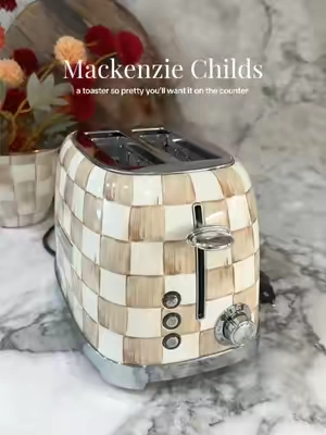 the prettiest toaster 🥺✨🙌🏻 #mackenziechilds #toaster #electrictoaster #kitchenappliance 