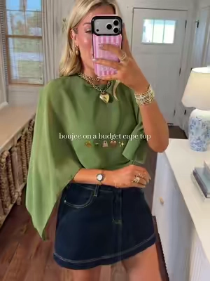SO classy and comes in so many cute colors! LOVING the cape trend!  It's so regal and elegant😍 wearing size S!! ##elegantfashion##boujeeonabudget##fallfashion##oldmoneyaesthetic##pinterestoutfit
