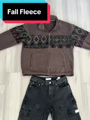 Fall Zip Up #fallfashiontrends #fallaesthetic #zipup 