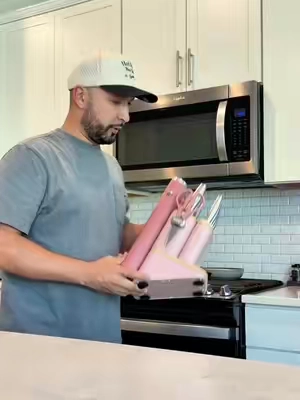 cute kitchen knife sets exist 💗 #kitchenknife #ninjaneverdullpro #kitchenknifeset #ninja #kitchenessentials 
