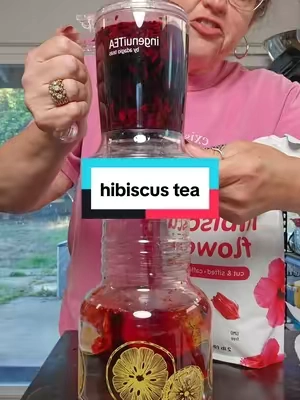 #hibiscustea #teadrinker #tea #hibiscus #refreshers 
