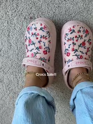 Genuinely the CUTEST clogs ever!! #crocs 