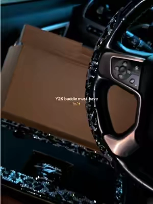 Bling + leopard = obsessed #girlycaraccessories #leopardprint #licenseplateframe #caraccessories #licenseplatecover 