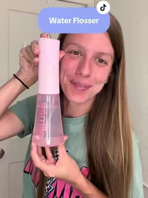 Flossing just got way easier 💦 The USmile C30 is cordless, portable & perfect for everyday use! 🦷✨@usmile.official  #USmile #WaterFlosser #c30waterflosser #dentalflosser #dealsforyoudays 