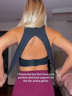 This is my favorite bra that’s so supportive and fixes your posture! #halaralistens #halarabra #posturecorrection #supportivebra @Halara @Halara_official 