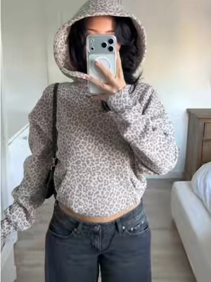 #Comfrt #Leopard #Sweater  #FallOutfits 