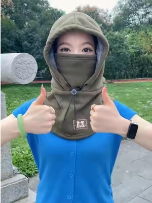 3-in-1 winter hat, keeps your face, neck & ears toasty AF! Grab it fast, hit the link! #balaclava #TikTokHolidayHaul#tiktokshopstockup#s potlightfinds#homeandelectronicsdeals