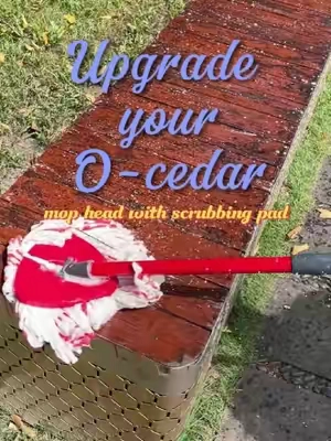 #CleanTok #mopping #ocedarmop #outdoorcleaning #cleaninghacks 
