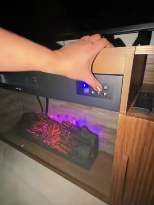 Hermoso mueble repisa con simulación de chimenea #furniture #muebles #tvtable #homedecor 