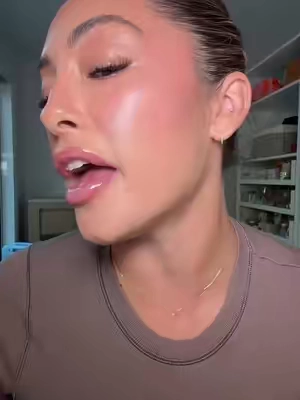 🩰✨ BALLERINA BLUSH DUO!! I’m sorry but @Patrick Ta Beauty wins with this and the vanilla chai lippie???? You’re kidding 
