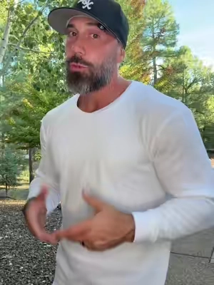 These thermals will stay in constant rotation. They are perfect either by themselves with a pair of jeans or layered under a Tshirt or jacket  - #mensfashion #fitover40 #blackfriday #thermal #longsleeve 