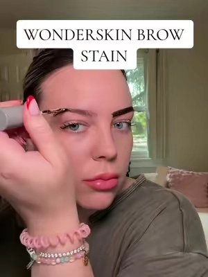 WONDERSKIN brow stain has been in my routine foreverrr and I NEED TO PUT YALL ON 😭 apply it, wipe it away and you’re left with natural looking color that actually lasts thru sweat, water, everything!! #wonderskin #browstain #browroutine #beautyfinds #eyebrowtutorial 