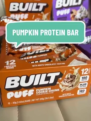 Pumpkin cookie protein bars 🙌 @Built Bar #proteinbar 