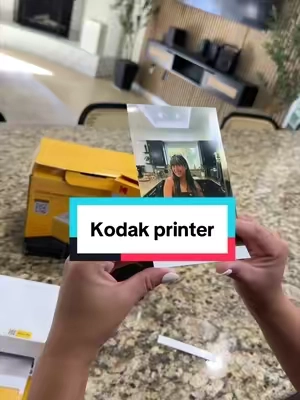 #kodak #kodakprinter #portableprinter #photoprinter #tiktokshopcreatorpicks 