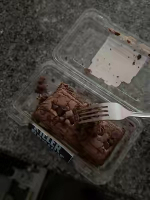 #brownies #chocolatewithcaramel #chocolate #caramel #killerbrownie 
