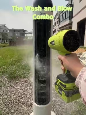 First, clean the trash can. Then, grab the blower and take care of the car. Two jobs, one combo! #TikTokShopFallDealsForYou #SEESESuperBrandDay #SEESENewArrivals #VivaLaQuincena #tiktokshopstockup 
