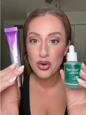 The azelaic acid craze is real and for a good reason. @medicube US Store  #medicube #azelaicacid #retinal #glassskin 
