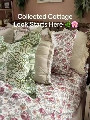 The secret to that collected cottage bed might just be starting with a pretty set of sheets 🌸🌿 These florals make every layer prettier. 🤎#CozyBedroom #homefinds #bedding #comfysheets #bedsheets 