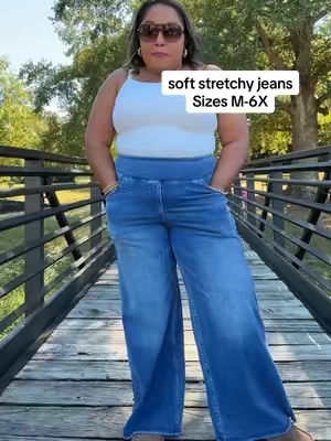These have a soft waistband and extreme stretch. Good inseam to not drag the ground on me. Deep pockets that will fit a cell phone. Flattering and elongating wide leg. Sizes M-6X. I’m wearing size L. #tiktokshopcreatorpicks #TikTokShopFallDealsForYou #midsizepetite #size14style #bloomchic @BloomChic 