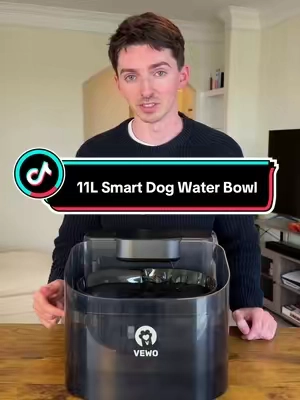Which is your dog? Great for medium dogs, large dogs, or if you’re tired of constantly checking the water bowl 🐕 💦 #dogwaterfountain #petwaterfountain #dogparent #dogproducts #dogfountain 