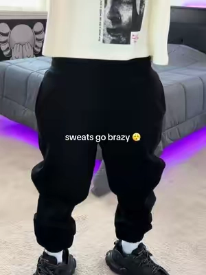#fyp #cuffedsweats #fashion #fashiontiktok #viral 