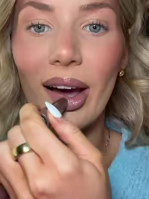 The most GORG cool-toned n00d combo😍 @M.A.C Cosmetics Store #lipcombo #cooltonedmakeup #tiktokshopblackfriday #DealsForYouDays #tiktokshopcosmetics 