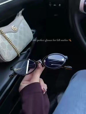 #unisexfashion #unisexglasses #glasses #fallaesthetic #falloutfits 