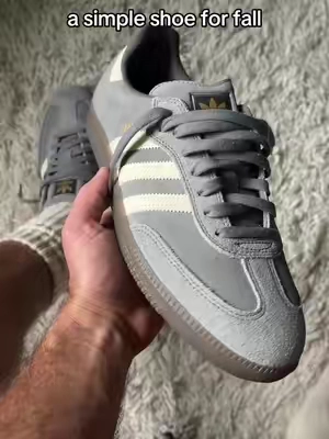 Recommend sizing up a half size if you have wide feet. Stay true to size if you have narrow feet. #samba #adidassamba 