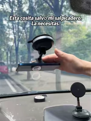 Tu móvil se carga solo. Sin cables. En el salpicadero. 📱⚡

Cargador Lamicall 15W MagSafe USB-C para coche.

Ventosa de vacío + soporte magnético. Doble puerto.

Carga inalámbrica rápida. Compatible con iPhone 17 Pro Max, 16, 15, 14.

Se pega a cualquier superficie lisa. Sin cables. Sin caídas.

Enlace en la bio 🧲#TikTokShopStockUp#CargadorCoche#CargaInalámbrica #CargaRápida #AccesoriosCoche