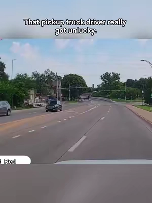 Someone Forgot the Rules of the Road#dashcam #redtigerdashcam #car #cop #tiktokshop